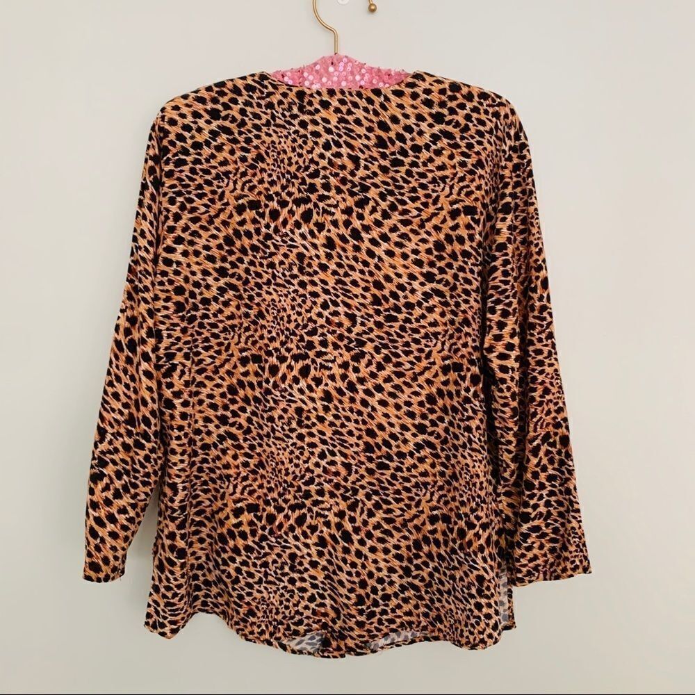 Vintage Leopard Print Button Up Size Medium - Picture 3 of 11